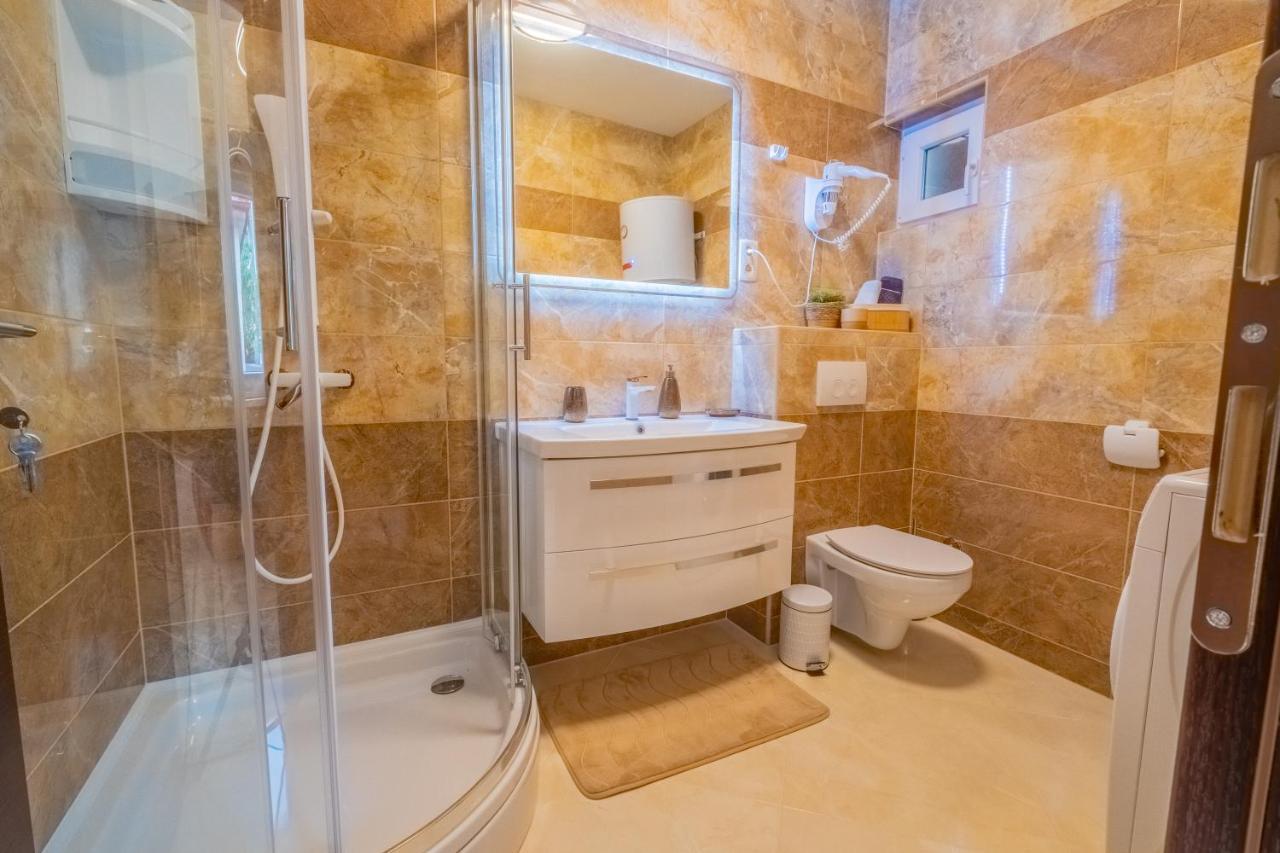 La Dama Villa Novi Vinodolski Luaran gambar