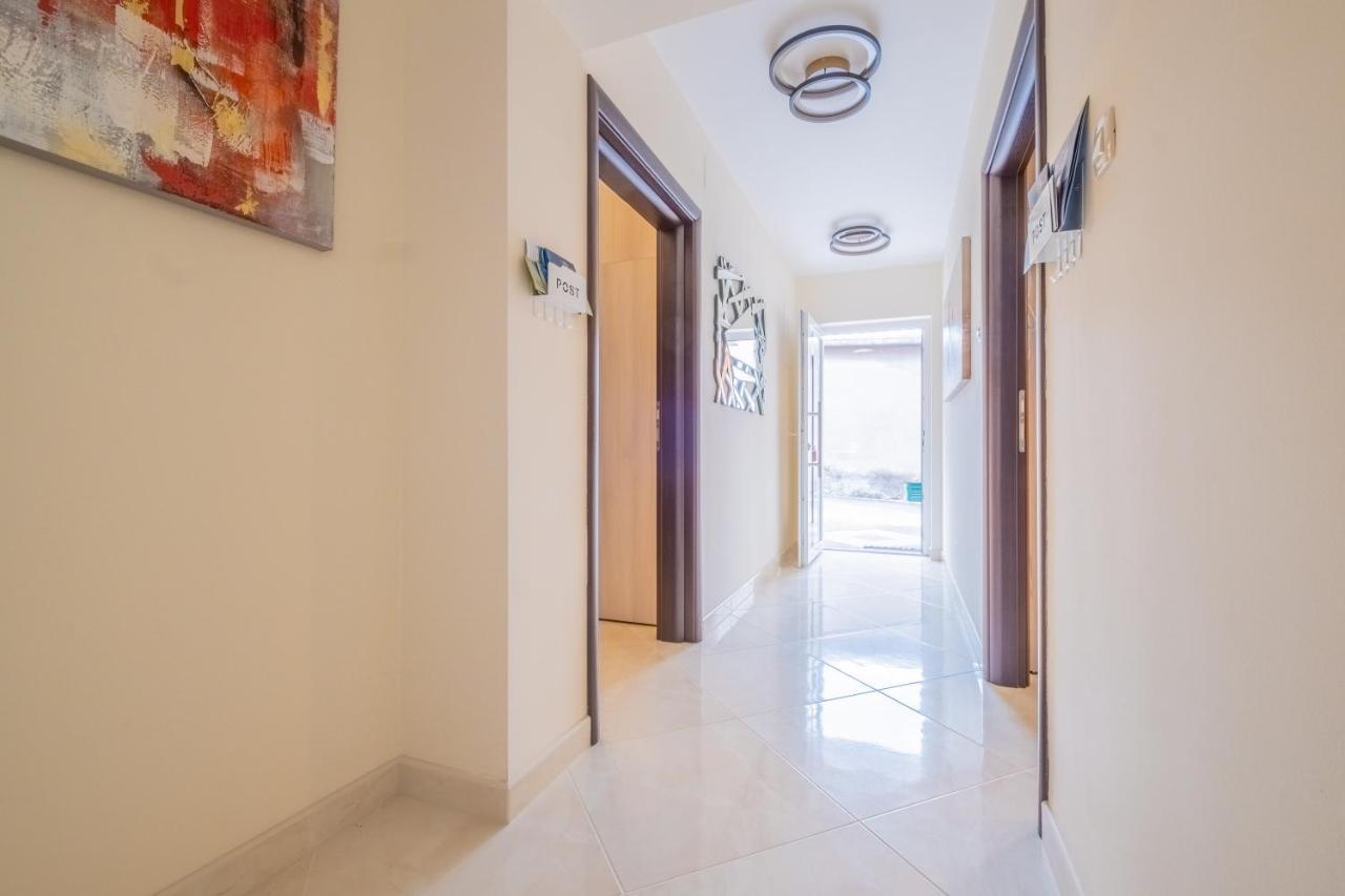 La Dama Villa Novi Vinodolski Luaran gambar